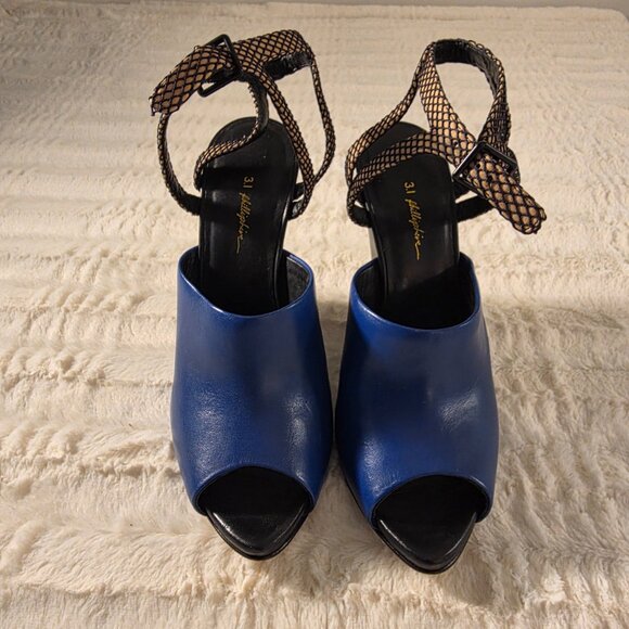 Shoes - Picture 4 of 4